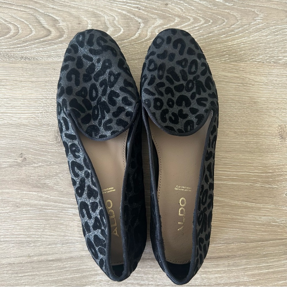 Aldo Danilova Black and Silver Size 6 SlipOn Flats Leopard Print Genuine Leather